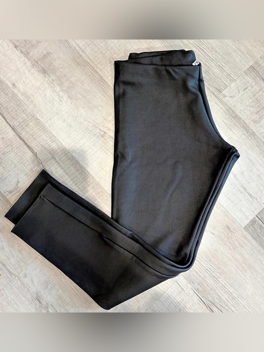 Zara Leggings in Black Size Large Like New